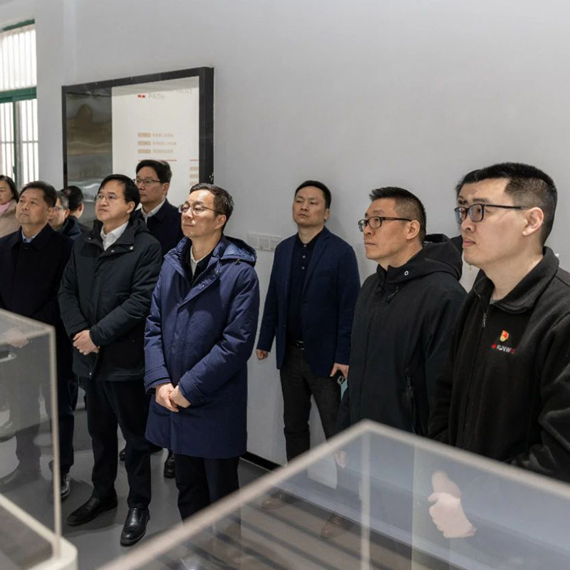 創(chuàng)新驅(qū)動(dòng) 智造未來丨市委副書記、市長周偉率隊(duì)調(diào)研常州坤維傳感科技有限公司